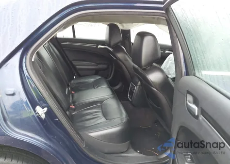 2016 Chrysler 300 Limited из США, поврежденный, VIN 2C3CCARG4GH311547